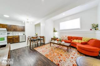 Retro Vibes - King Bed - Long Stays - Garage - Wi-Fi - 3