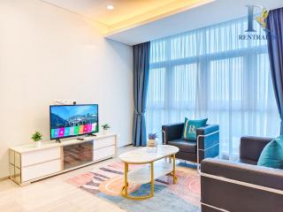 Pine Tree Marina Suites by RR JBcity - 2