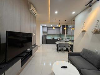 The Sun Avenue - 6