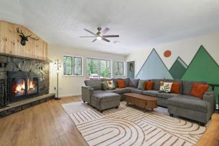 Contemporary Home in Pocono Farms Country Club - 7