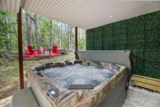 Contemporary Home in Pocono Farms Country Club - 8