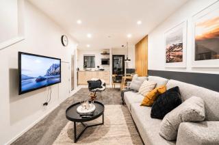 The Perfect City Nook - Designers Delight - 7