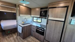 Hilltop Views of Bradleyville with Modern RV - 7