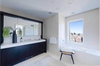 Luxury Penthouse with Panoramic Hudson River Views - 1