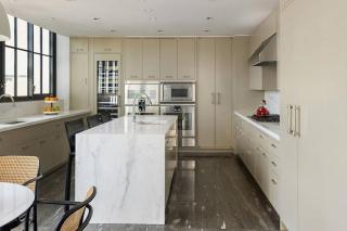 Penthouse with Private Rooftop Terrace - 4