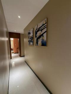 Cozy & Luxurious Apartment with Panoramic View - 5