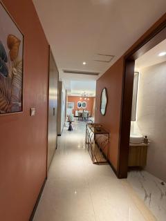 Cozy & Luxurious Apartment with Panoramic View - 2