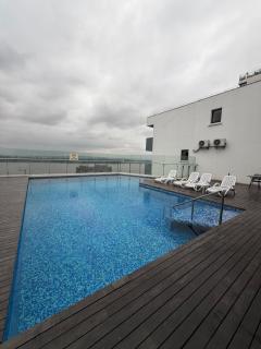 Cozy & Luxurious Apartment with Panoramic View - 1