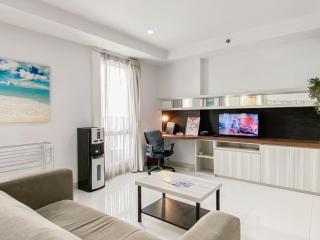 Simply Look Apartment Studio at Azalea Suites By Travelio - 9