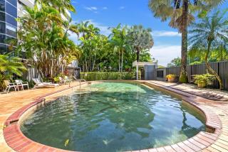 Belle Escapes 101 Rydges Plaza Esplanade with Panoramic Ocean Views - 6