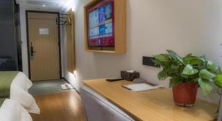 GreenTree Inn Express Datong High-Speed Railway Station Old City Wall - 3