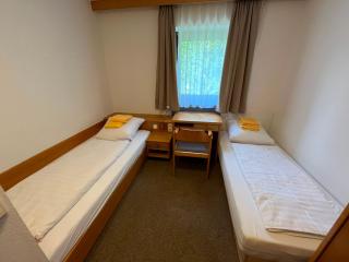 Arona Rooms - 1