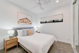 10 Landsborough Pde - 5