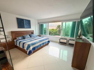 Brisas Shores Beachfront connecting apartments, Cancun Hotel Zone - 6