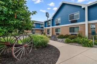 AmericInn by Wyndham Sauk Centre - 9