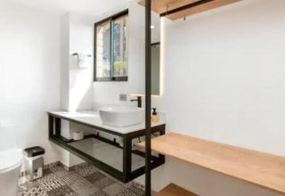 Poblado, hermoso apartamento 4 habitaciones y jacuzzi Medellin - 9