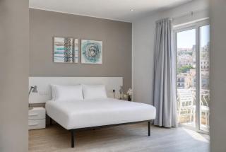 Valley View - Private Room w Balcony By SF Homes R8 - 0