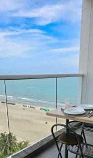 Elessa Beachfront Apartment Ocean Views in Morros - 3