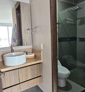 Elessa Beachfront Apartment Ocean Views in Morros - 2