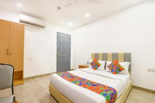 FabHotel D2 Pachim Vihar - 1