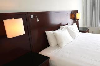 Travelodge by Wyndham Quebec City Hotel & Convention Centre - 4