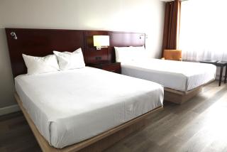 Travelodge by Wyndham Quebec City Hotel & Convention Centre - 3