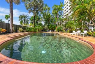Belle Escapes 73 Rydges Plaza Esplanade with Ocean & City Views - 6