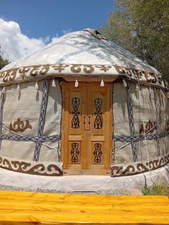 Guest yurt number 5 Guest yurt number 5 - 6
