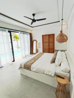 2 br Mediterranean House with private pool - 6