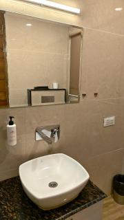 Hotel Divine Lakshmi Ganga - 9