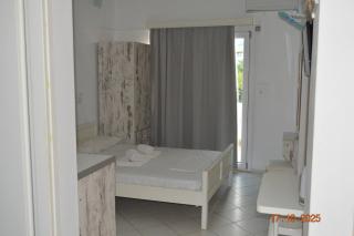 Small studio with balcony, pool and beach in 100m - 5