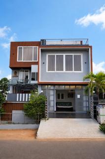 Visakha Waves - 0