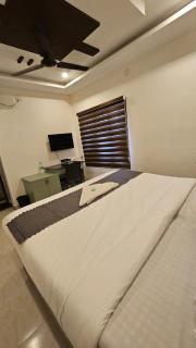 The Silver Suites - 7