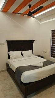 The Silver Suites - 5