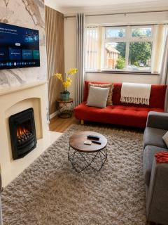 1-Bed Apt with sofabed Close to Wolverhampton & Walsall with parking - 8