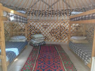 Guest yurt number 6 - 1