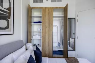 Bloomfields 1BR in Al Maryah Vista 1 - Abu Dhabi - 2