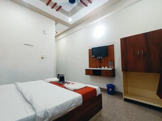 Hotel Shree Venkatesh Nilayam - 200 Mtr From Ram Temple - 4