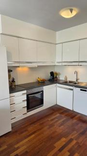 ONS Accommodation - 1 Min Walk to Bus - 5 Min Direct to Stavanger Forum - 4