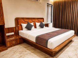 The Metro Hotel - 9