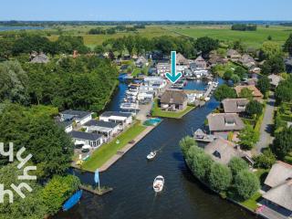 OV790 - Comfortabel 10-persoons vakantiehuis aan het water met eigen aanlegsteiger nabij Giethoorn - 9