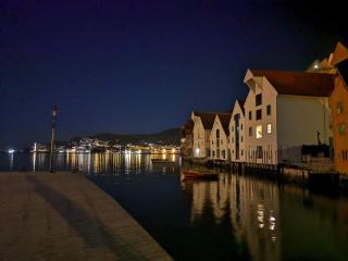 Stay in the Heart of Bergen - 3 min walk to Bryggen - 3