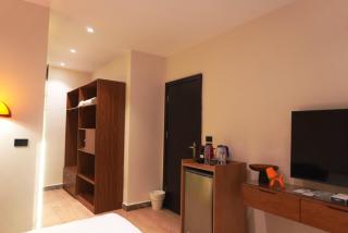 marron studios 4 - 2