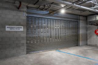 Big & Breezy | Free Parking | Stroll to HSW - 4