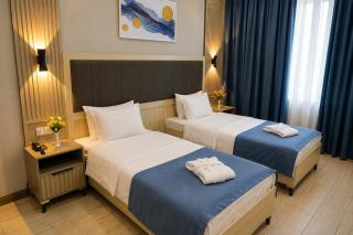 Human Hotel - 7