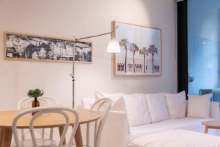 Trendy 1 Bedroom Apartment in the Heart of Collingwood - 1