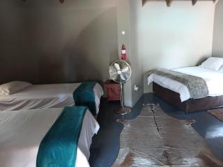 Sambane Game Lodge - 8