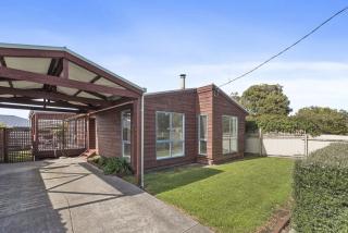 Budget By The Bay - Apollo Bay - 0