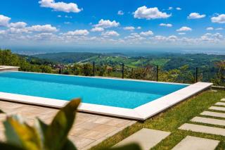 Vineyard Panorama Villa With Pool And Sauna - 0