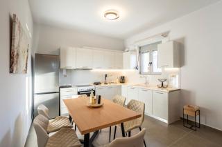 Filiatra Charming Urban Escape Your Cozy Retreat - 8